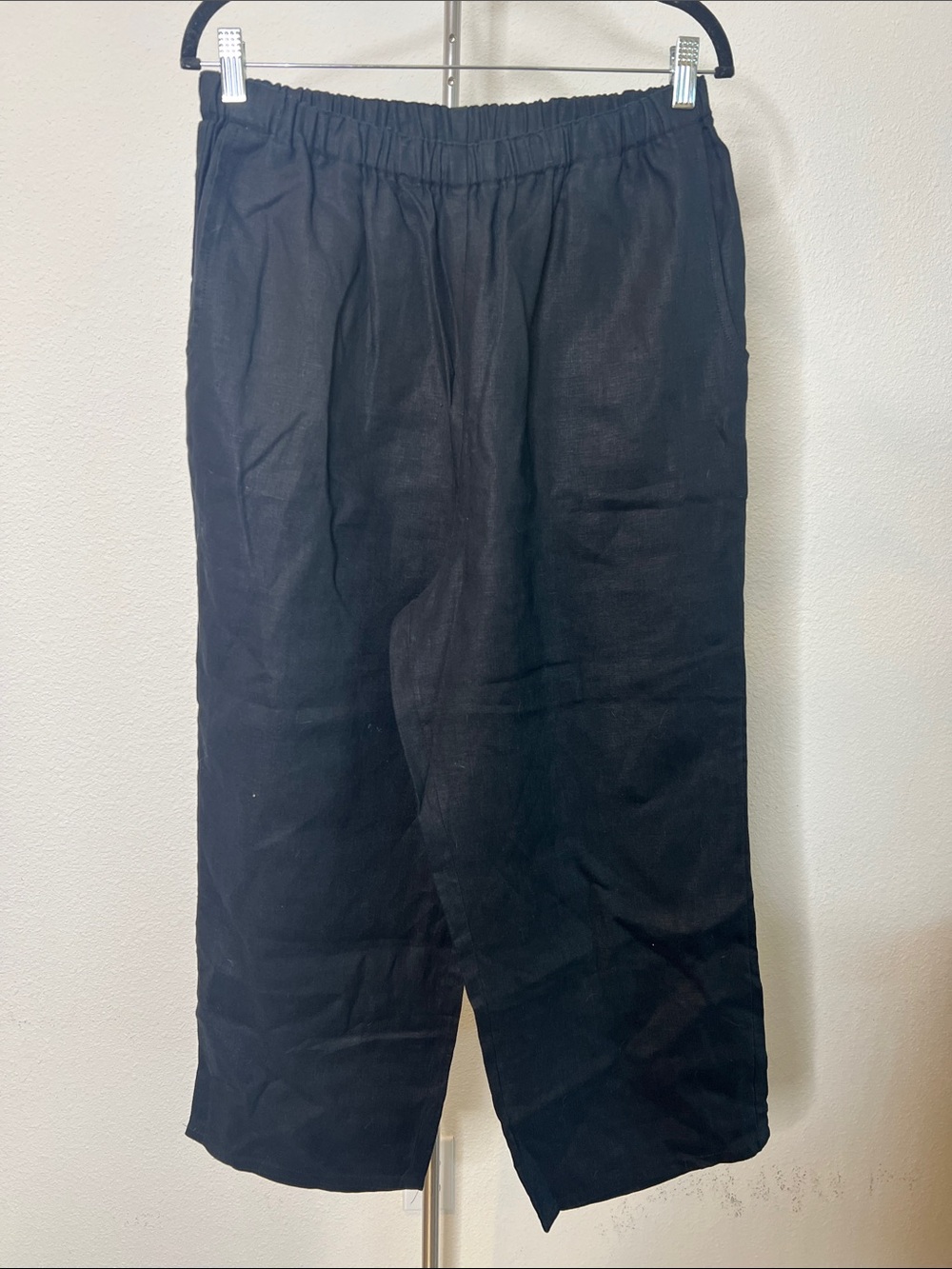 Flax Relaxed Linen Crop Pants- Black